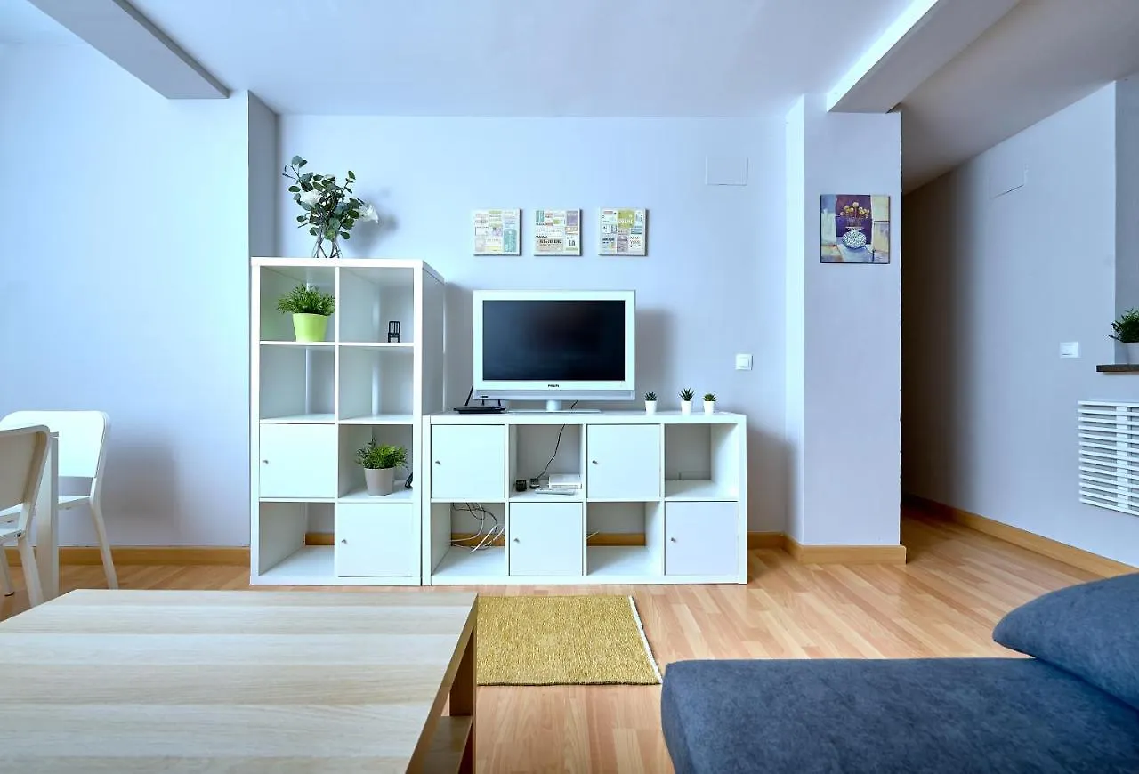 Holidays2Malaga Salitre 3 Bedroom Up To 7 People High Speed Wifi location