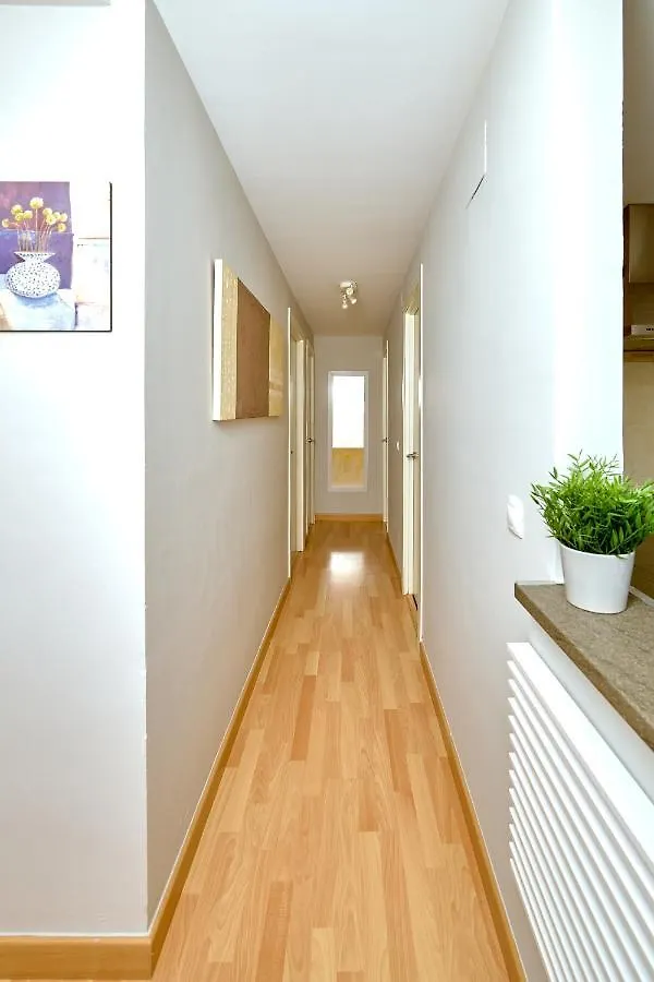Holidays2Malaga Salitre 3 Bedroom Up To 7 People High Speed Wifi Malaga