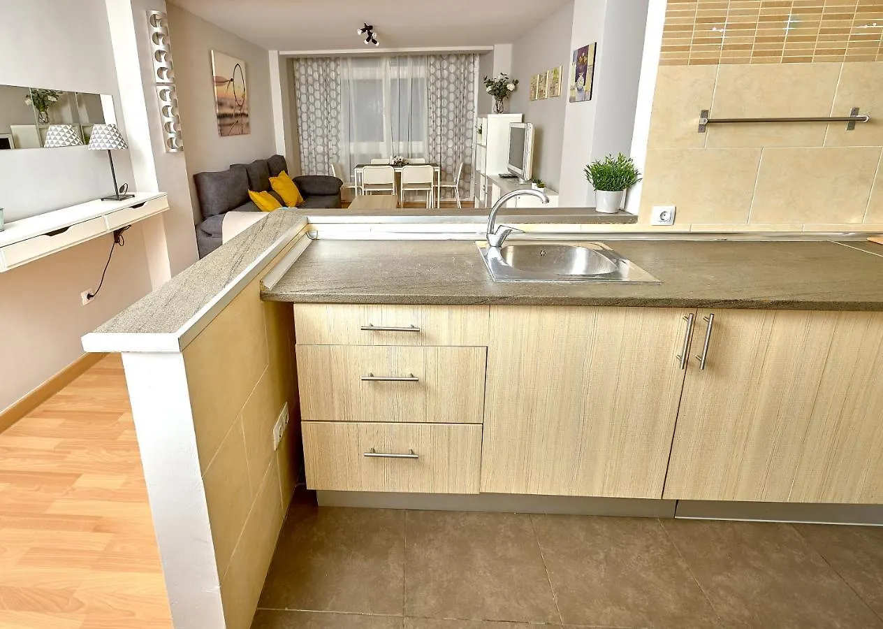 Apartmán Holidays2Malaga Salitre 3 Bedroom Up To 7 People High Speed Wifi