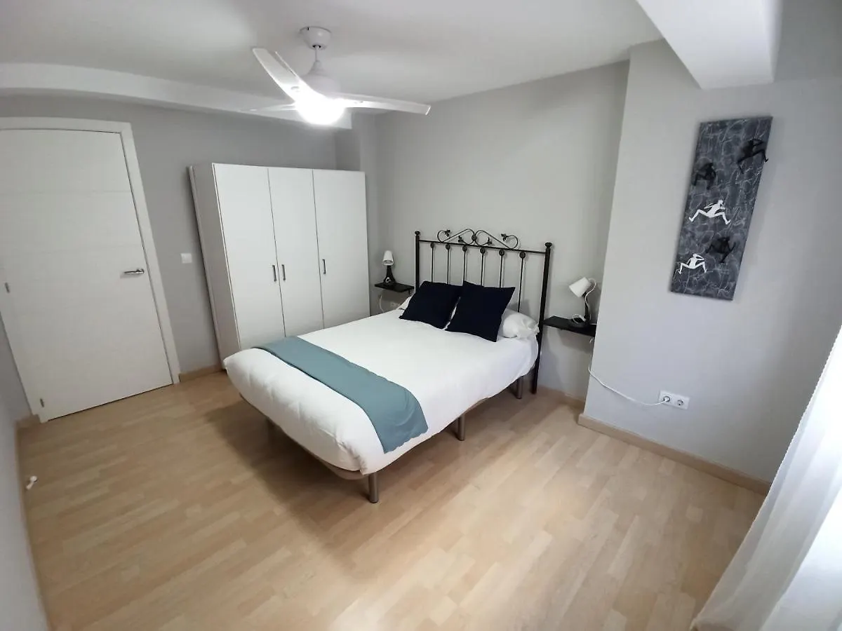 Holidays2Malaga Salitre 3 Bedroom Up To 7 People High Speed Wifi Spain